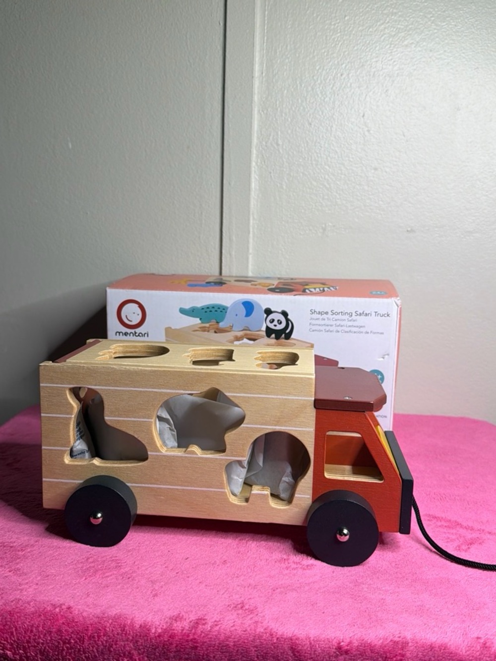 Wooden Shape Sorting Safari Truck - Natural Wood & Red